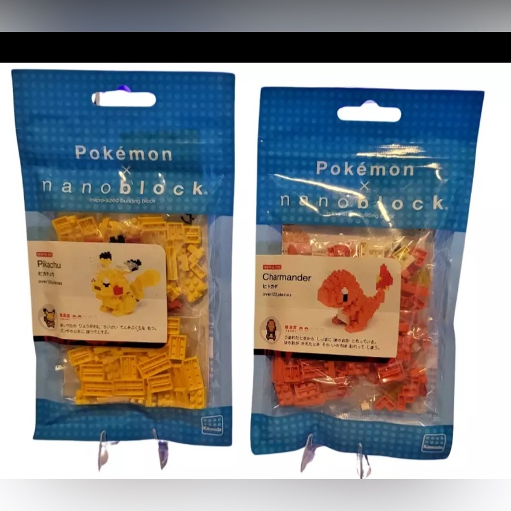 Pokémon Nanoblock Pikachu and Charmander Set